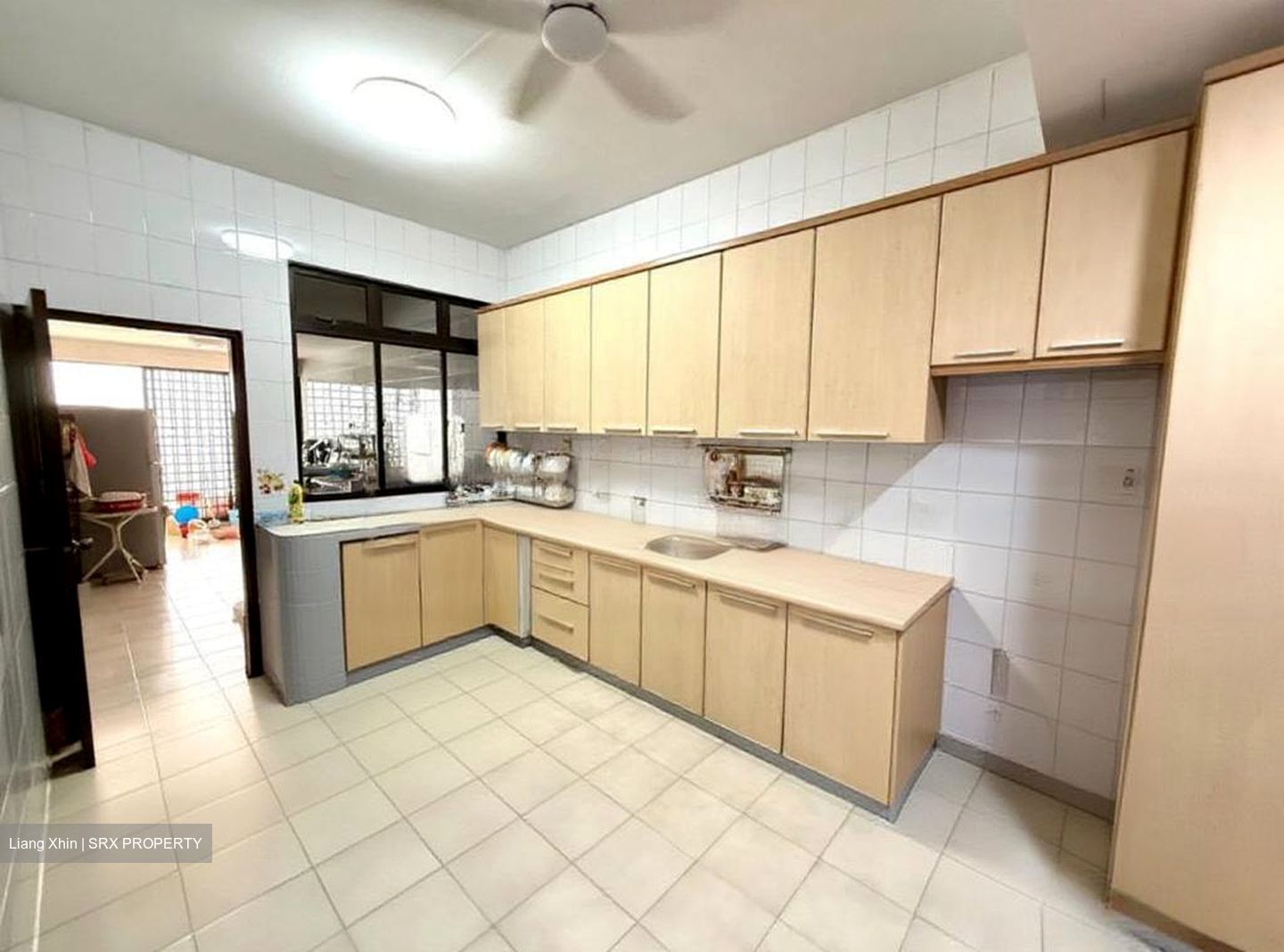 Simon Place (D19), Terrace #485472791